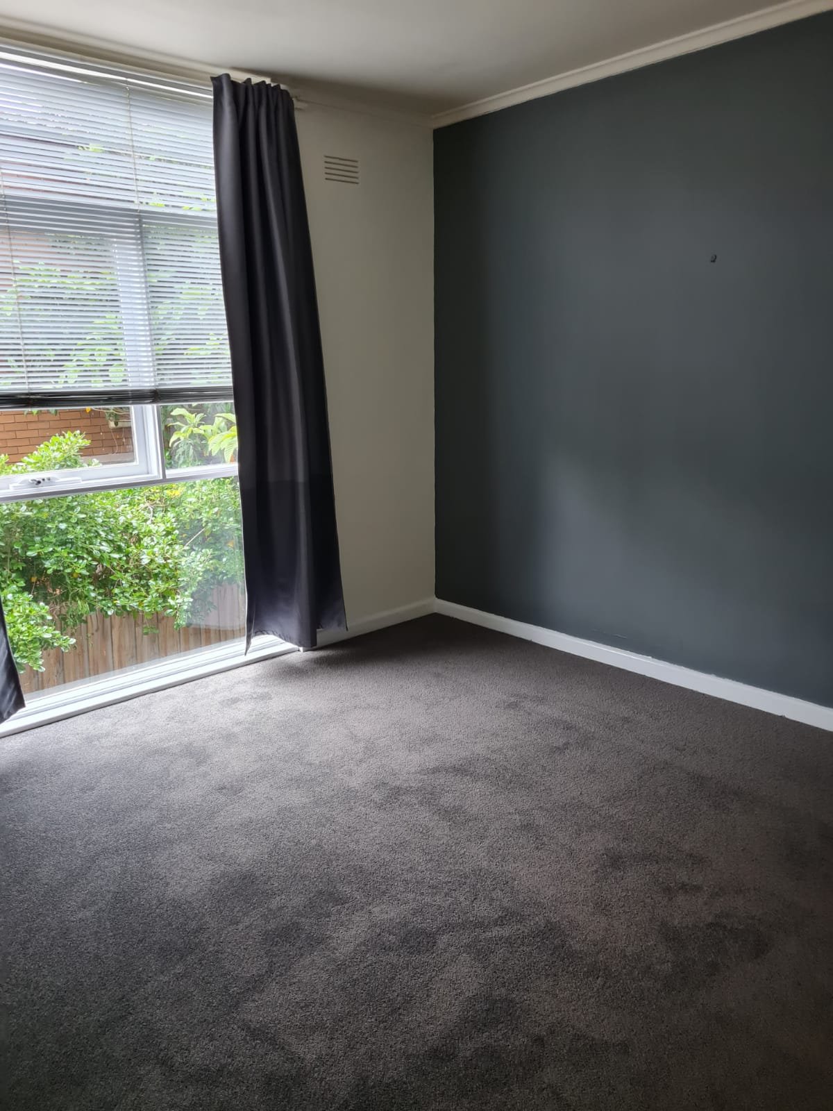 Gallery: 6/46 Lansdowne Road