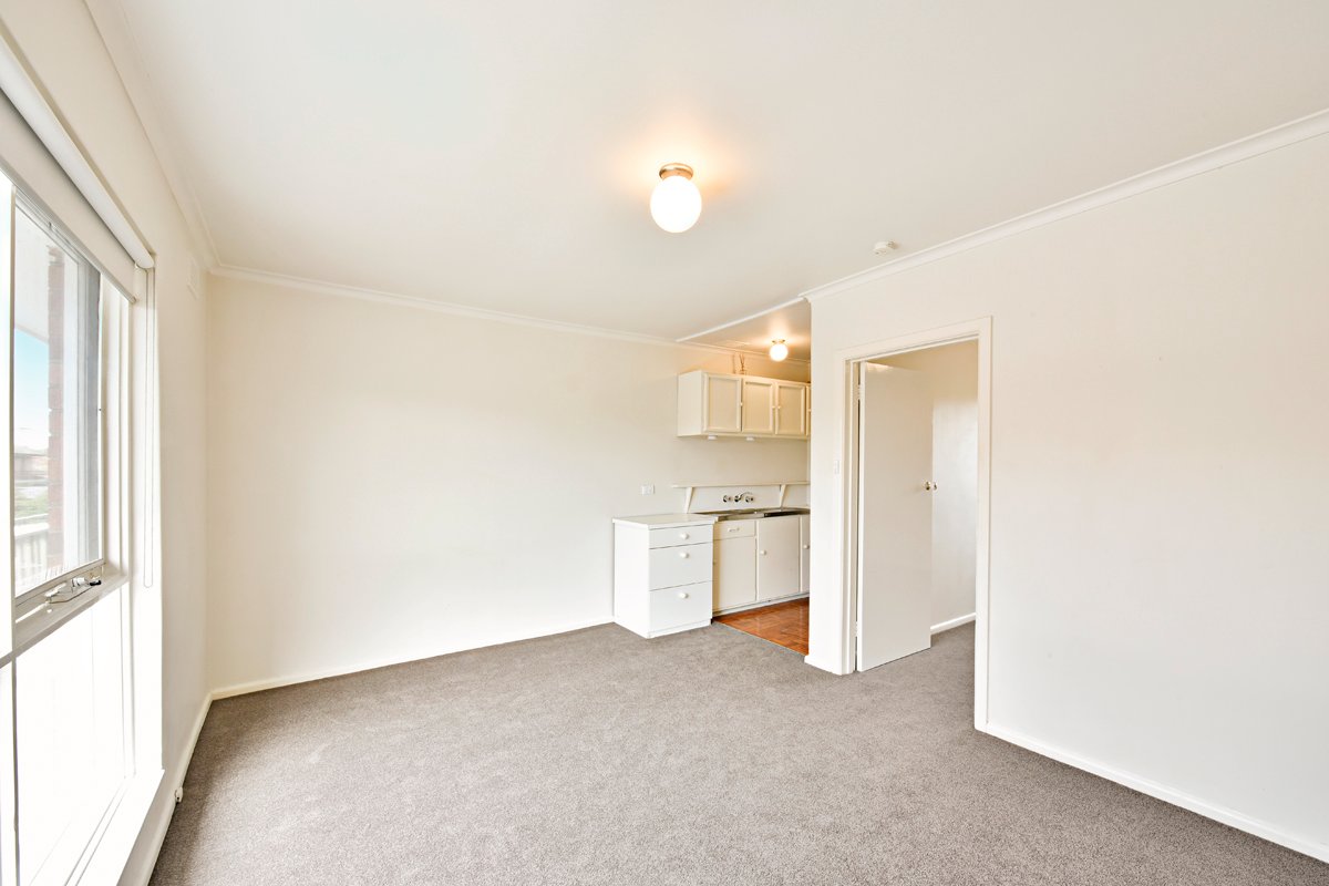 Gallery: 6/46 Rosanna Street
