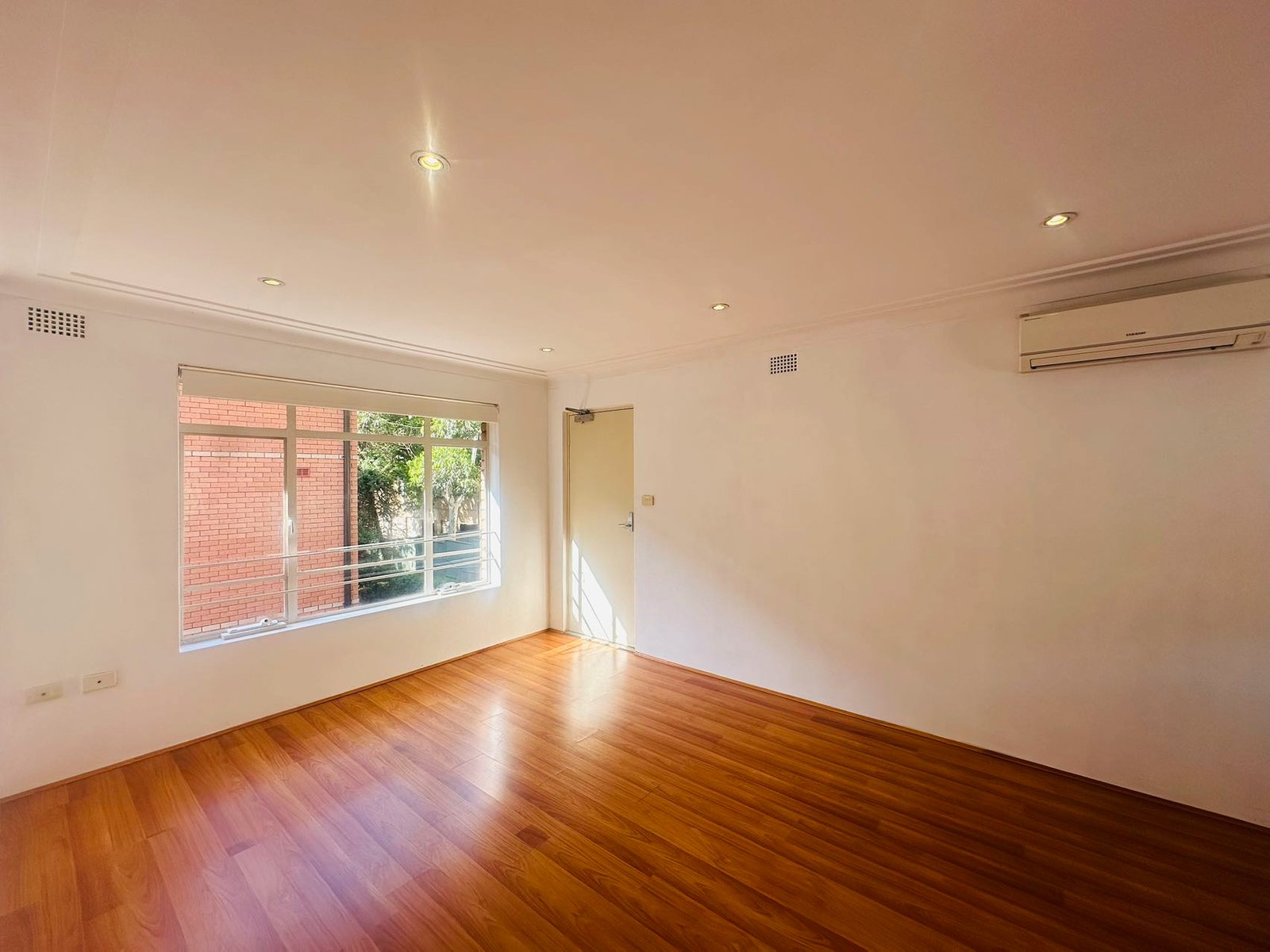 6/46 St Georges Parade HURSTVILLE 4