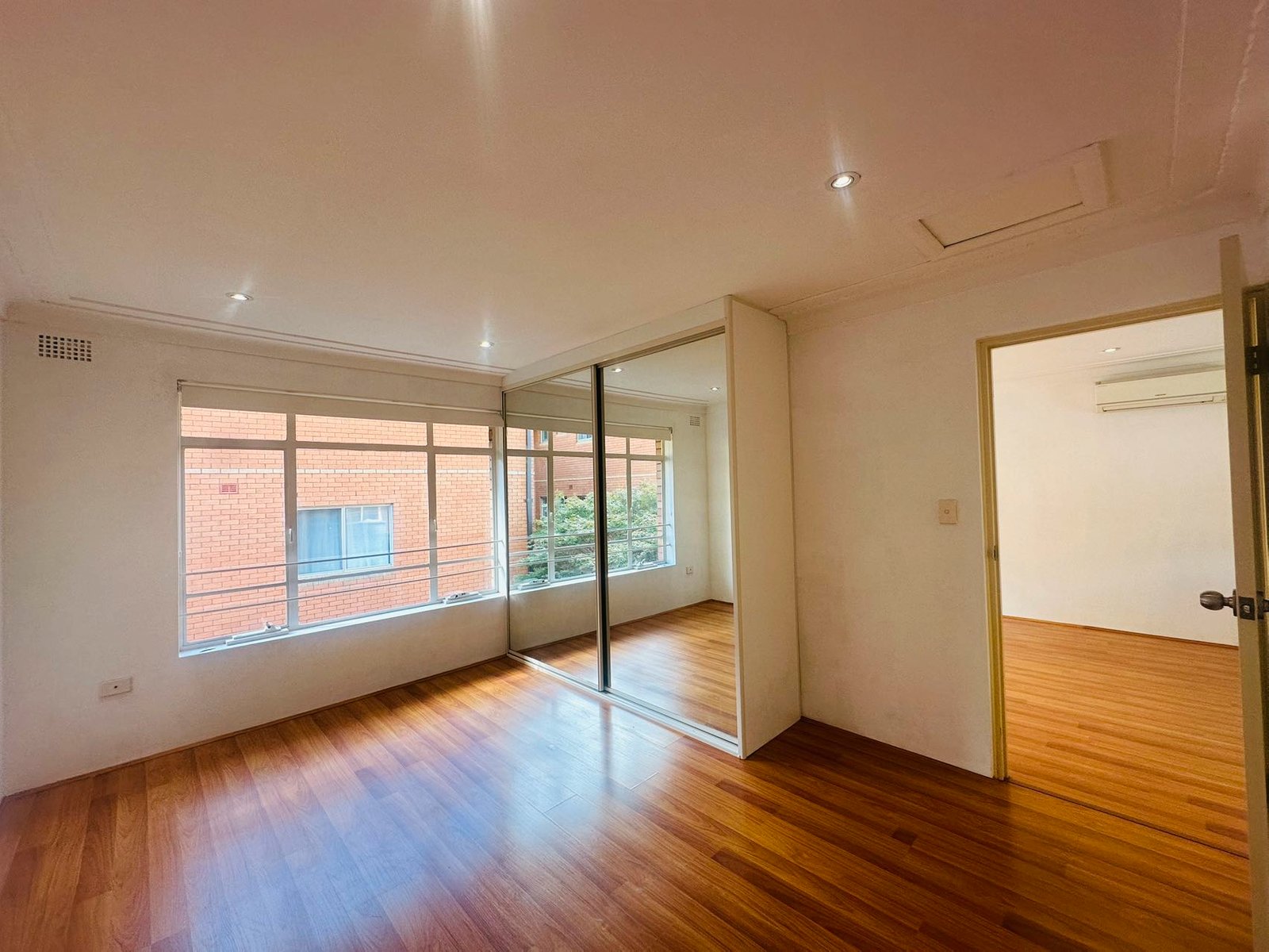 6/46 St Georges Parade HURSTVILLE 6