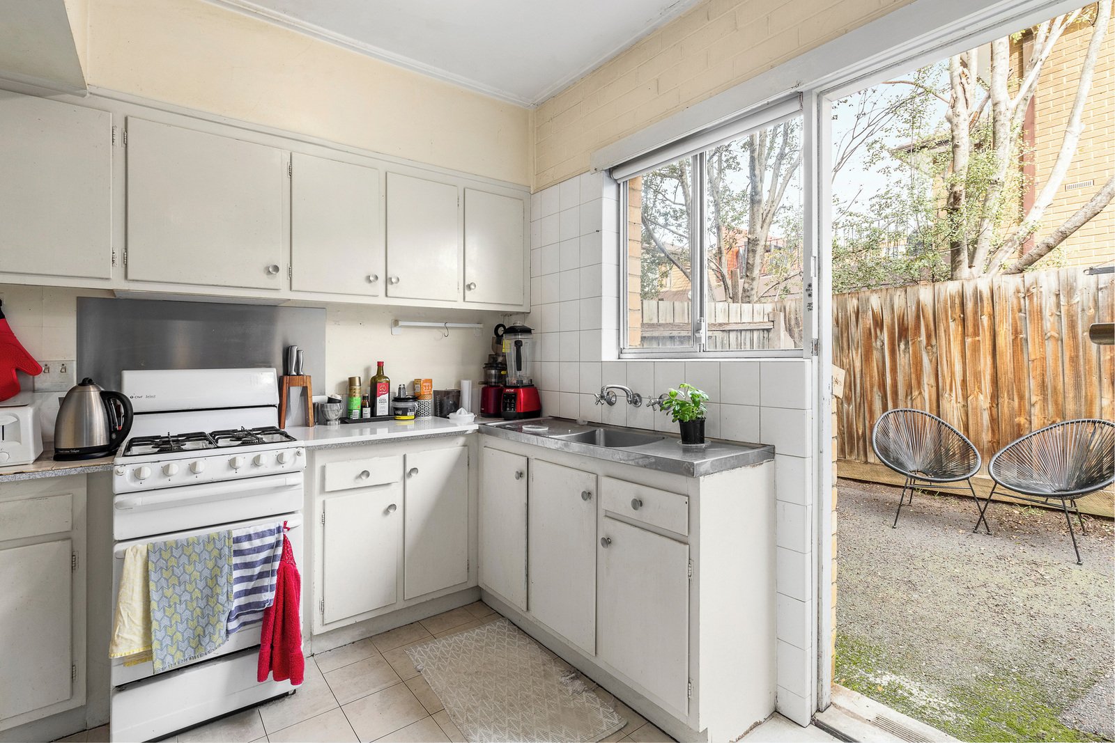 Gallery: 6/467 New Street