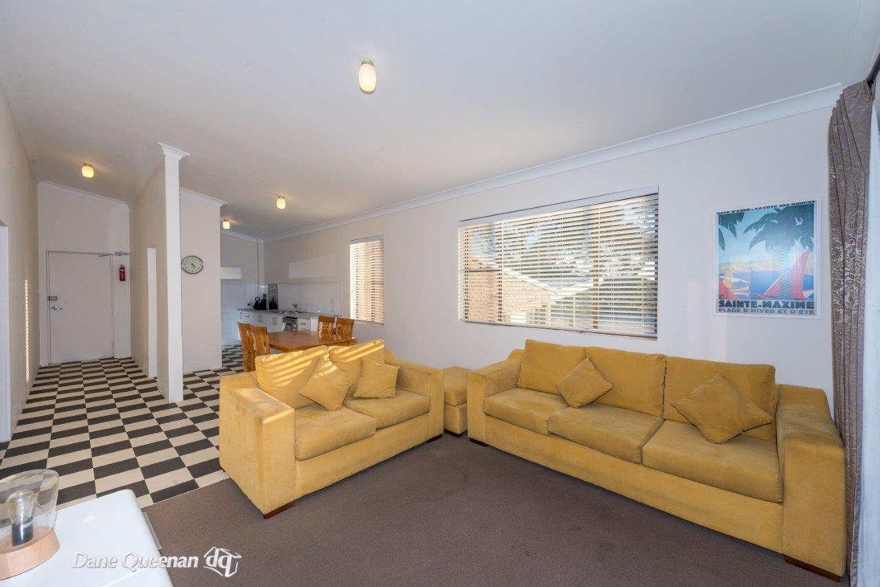 6/47-49 Ronald Avenue SHOAL BAY 8