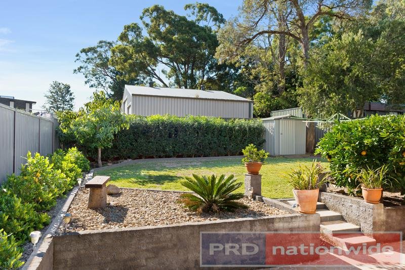647 Henry Lawson Drive EAST HILLS 7