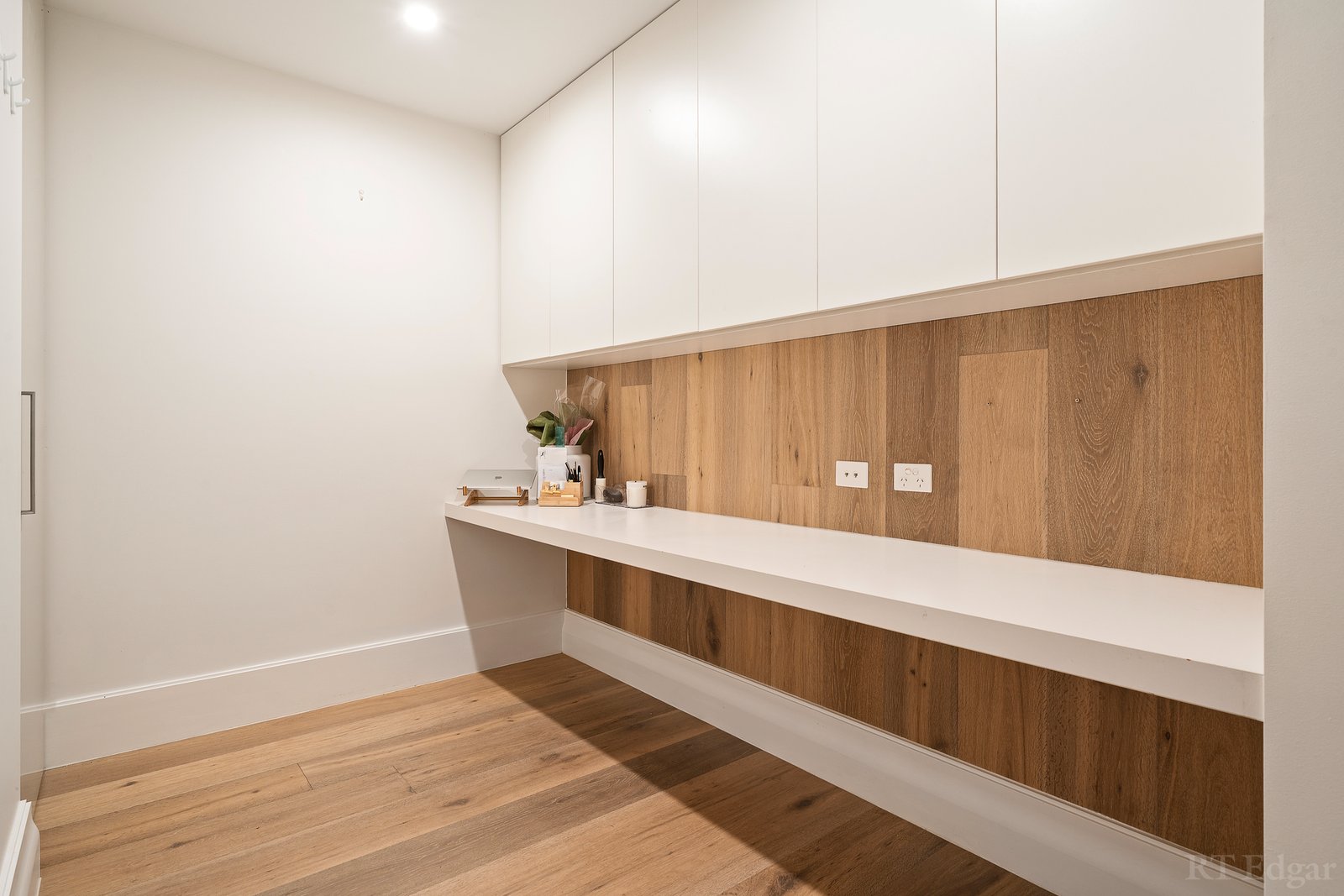 Real Estate and Property in 6/47 Ormond Esplanade, Elwood, VIC