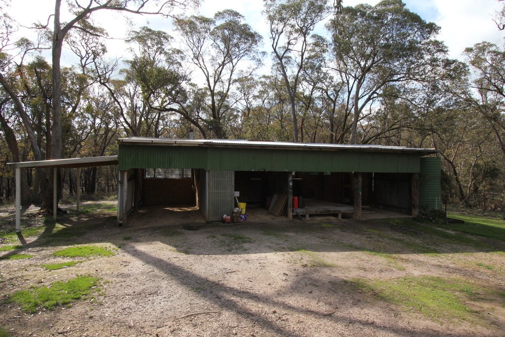 647 Pittong-Snake Valley Road SNAKE VALLEY 8