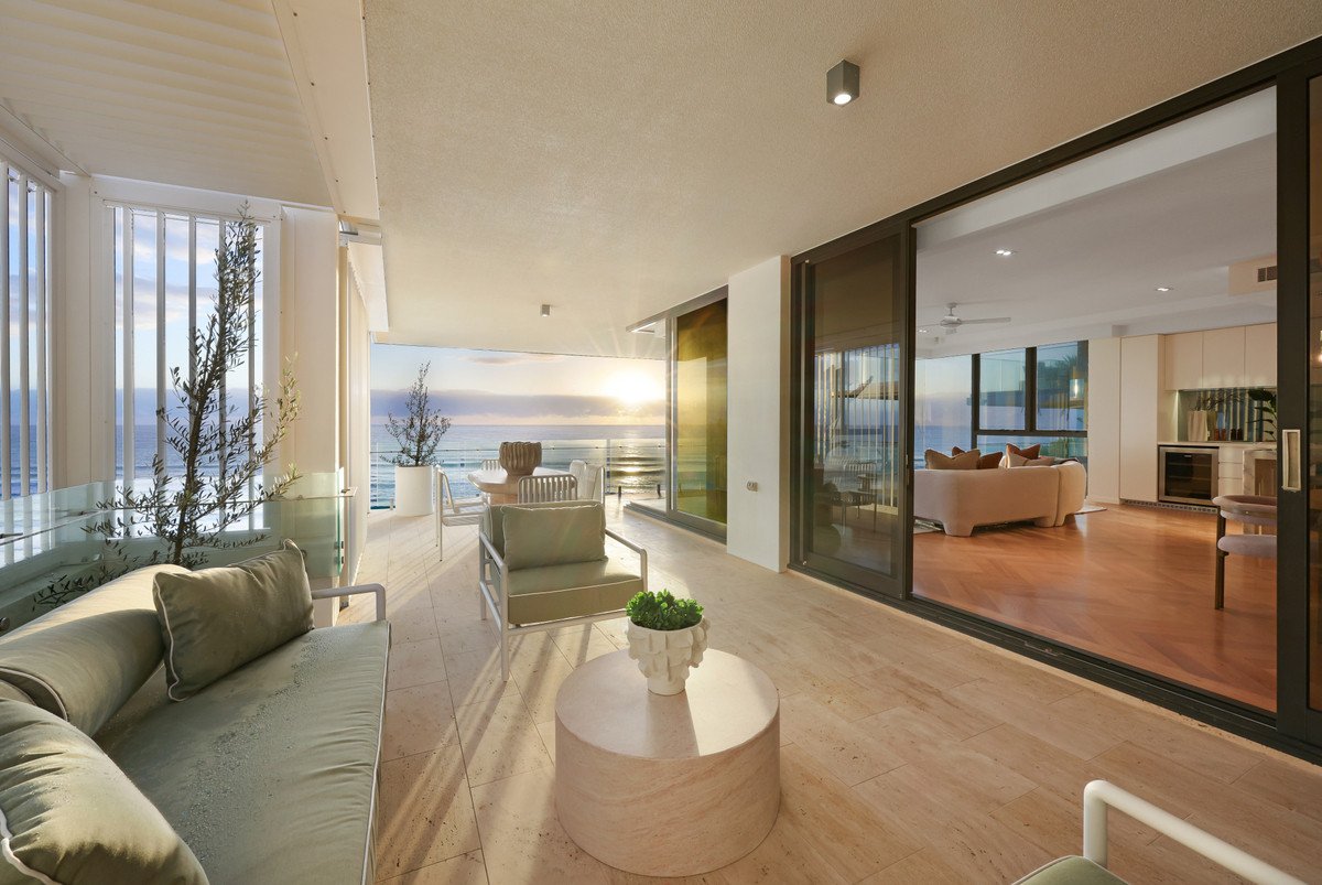 6/470 The Esplanade Palm Beach 3