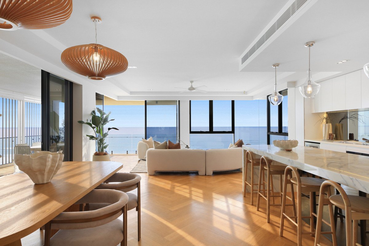 6/470 The Esplanade Palm Beach 8