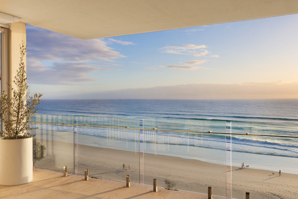 6/470 The Esplanade Palm Beach 23