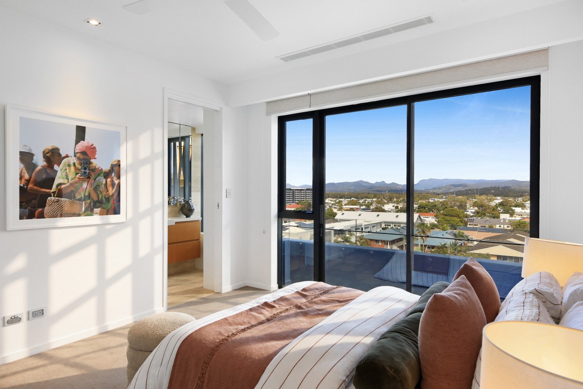6/470 The Esplanade Palm Beach 31
