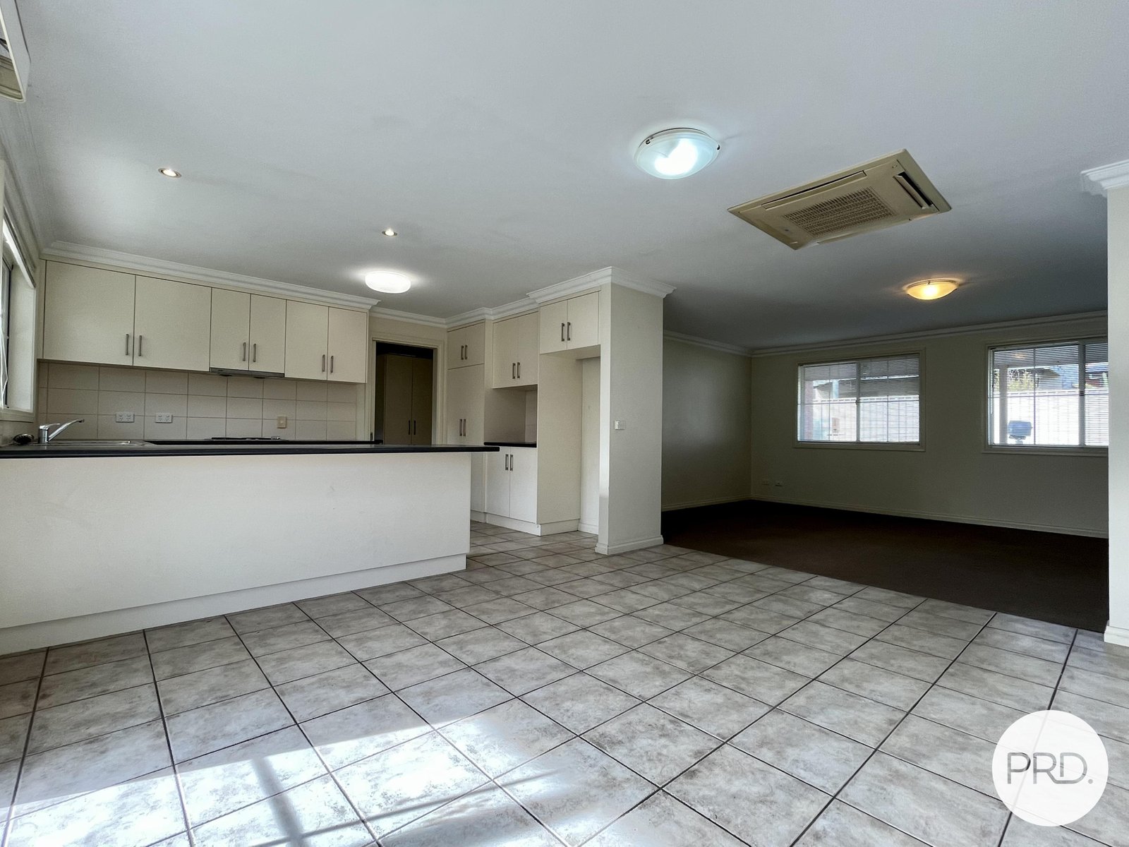 648 Electra Street EAST ALBURY 5
