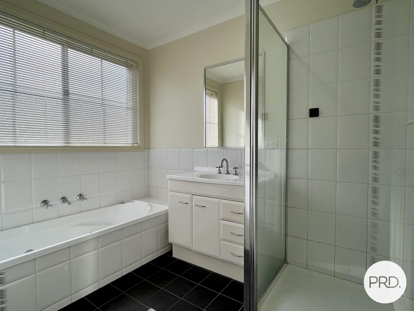 648 Electra Street EAST ALBURY 10