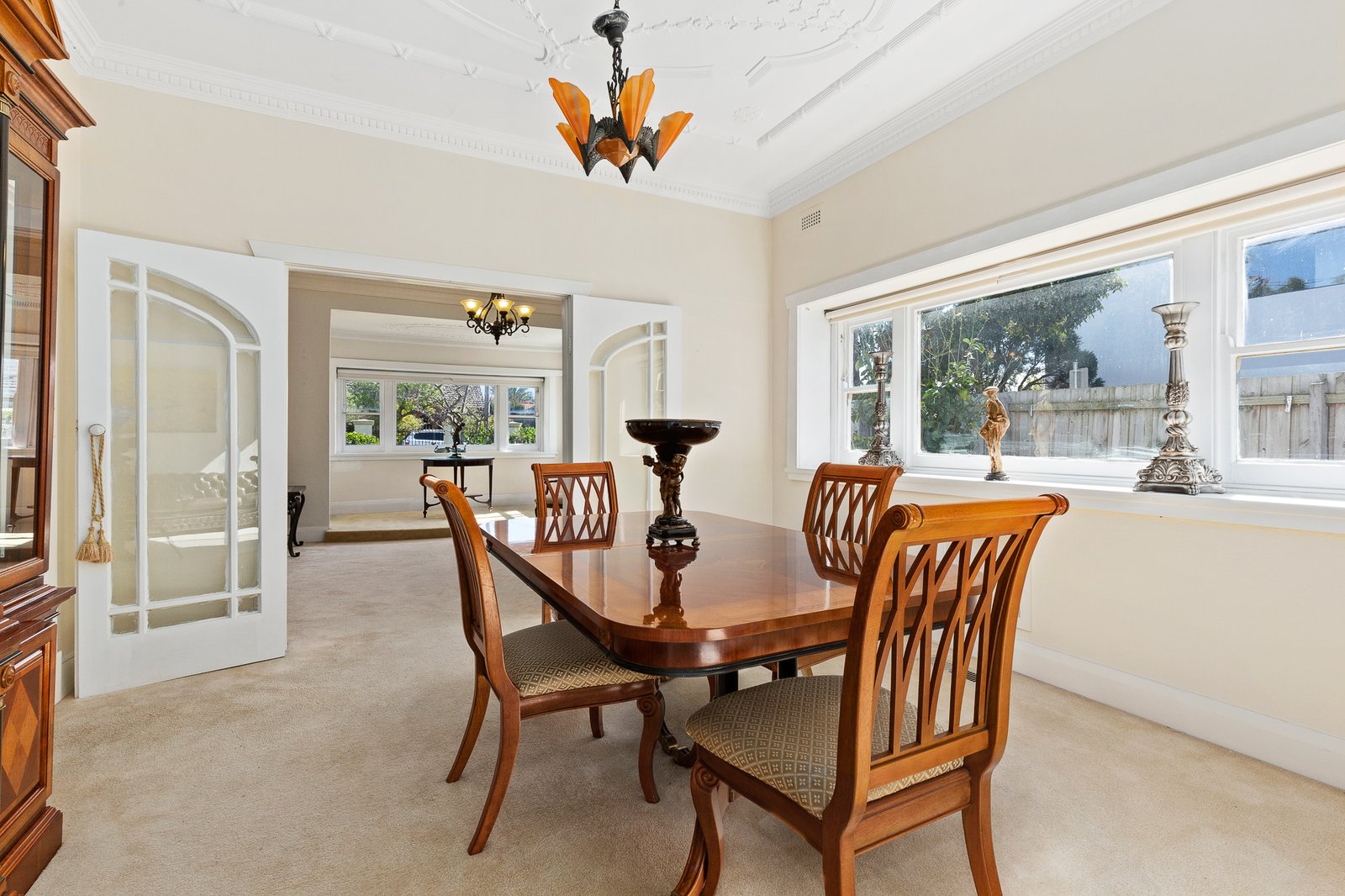 Gallery: 648 Hampton Street