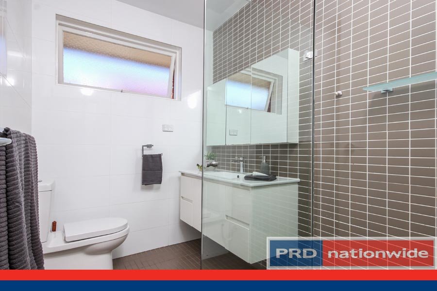 6/48 Oatley Avenue OATLEY 5