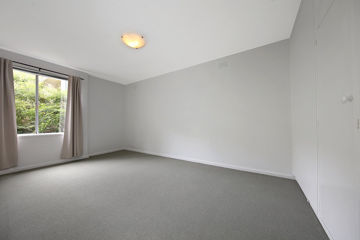 Gallery: 6/483 Kooyong Road