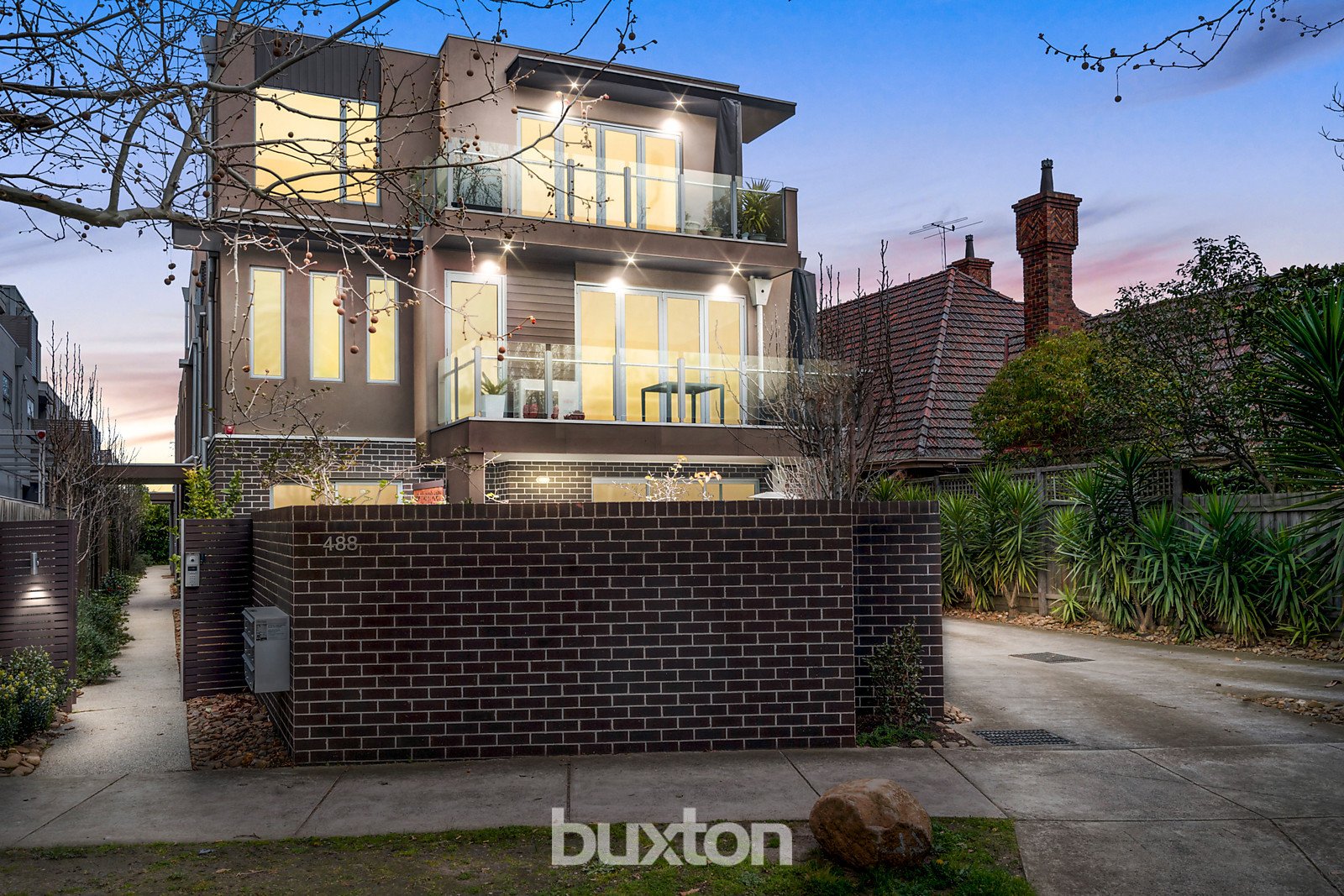 Gallery: 6/488 Dandenong Road
