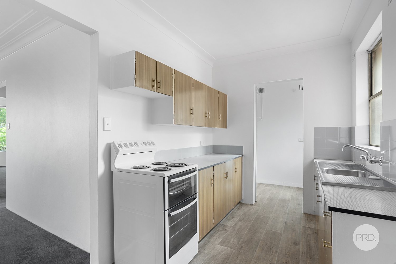 6/49 Dennis Street LAKEMBA 3