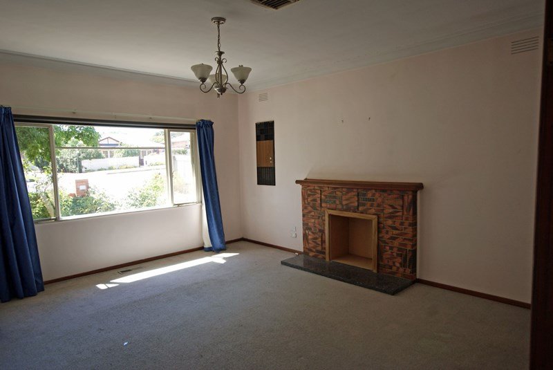 649 Electra Street ALBURY 2