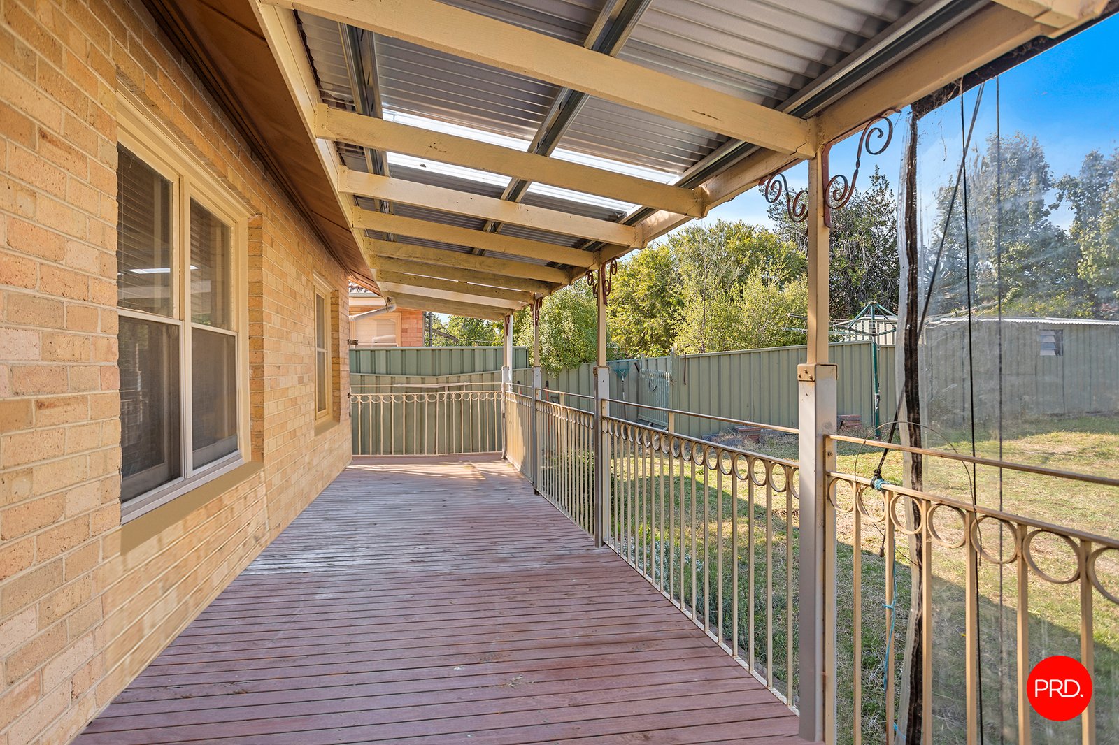 649 Hargreaves Street GOLDEN SQUARE 11