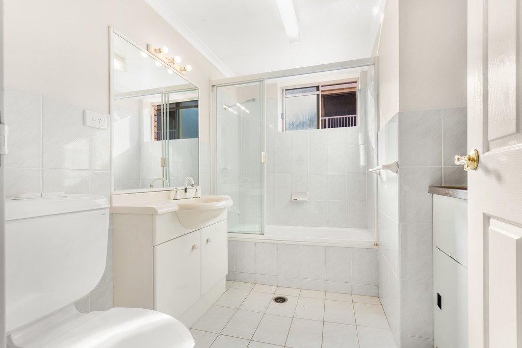 6/49 Wagner Road CLAYFIELD 8