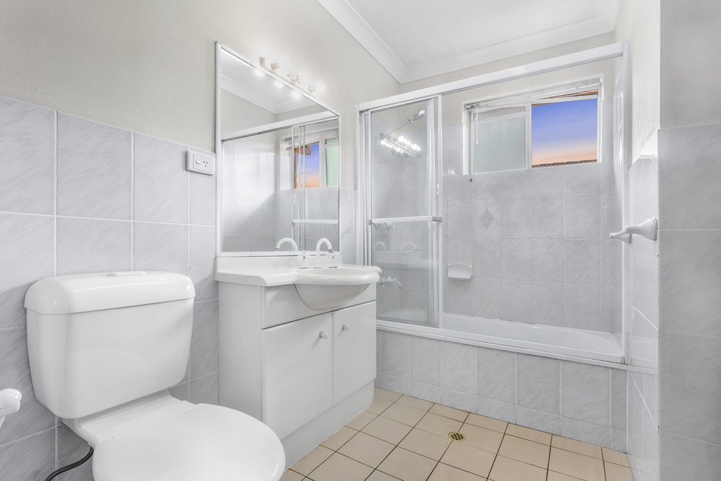 6/49 Wagner Road CLAYFIELD 10