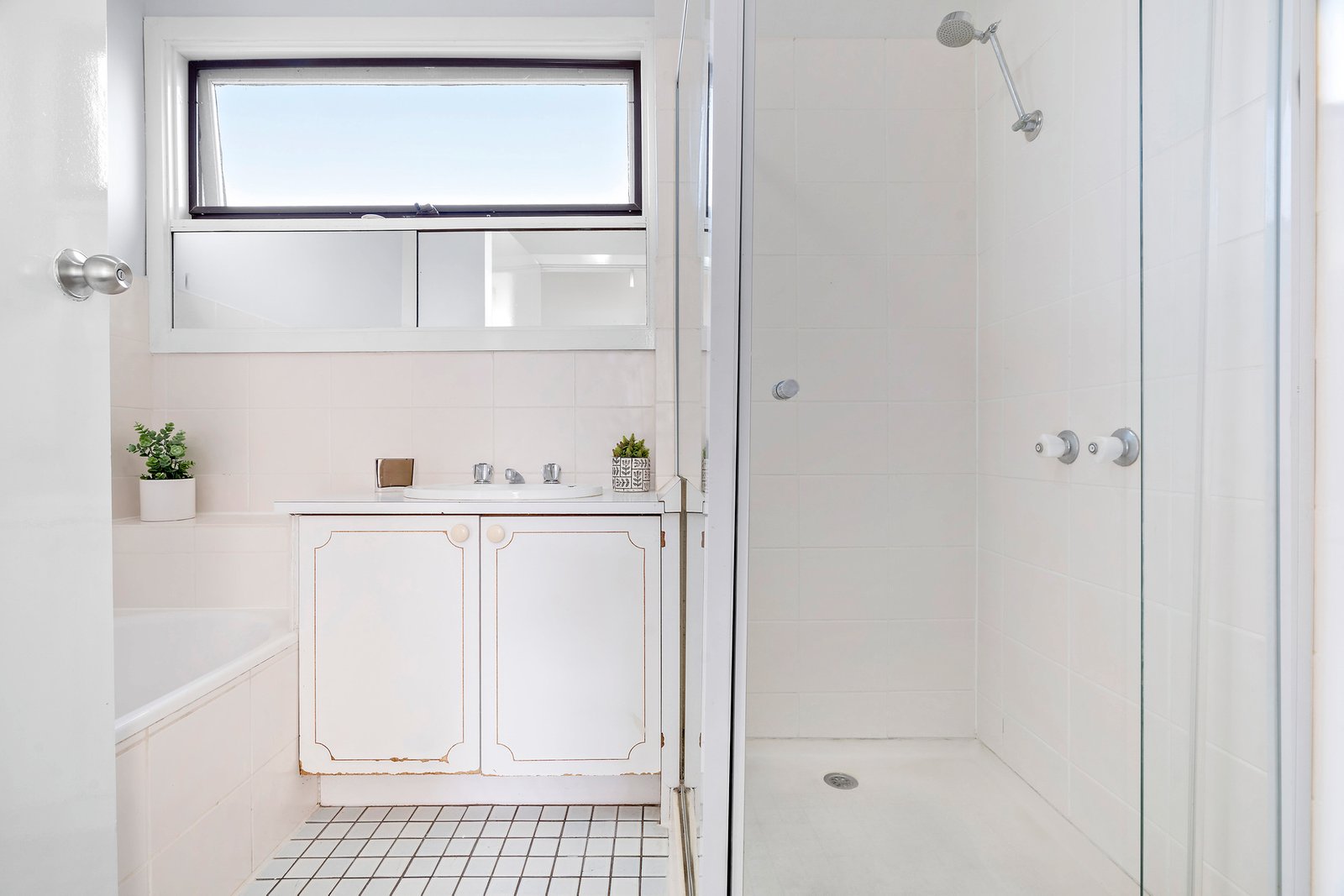 Real Estate and Property in 6/490 Doncaster Road, Doncaster, VIC