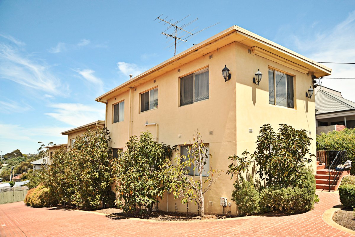 Photos: 6/492 Moreland Road