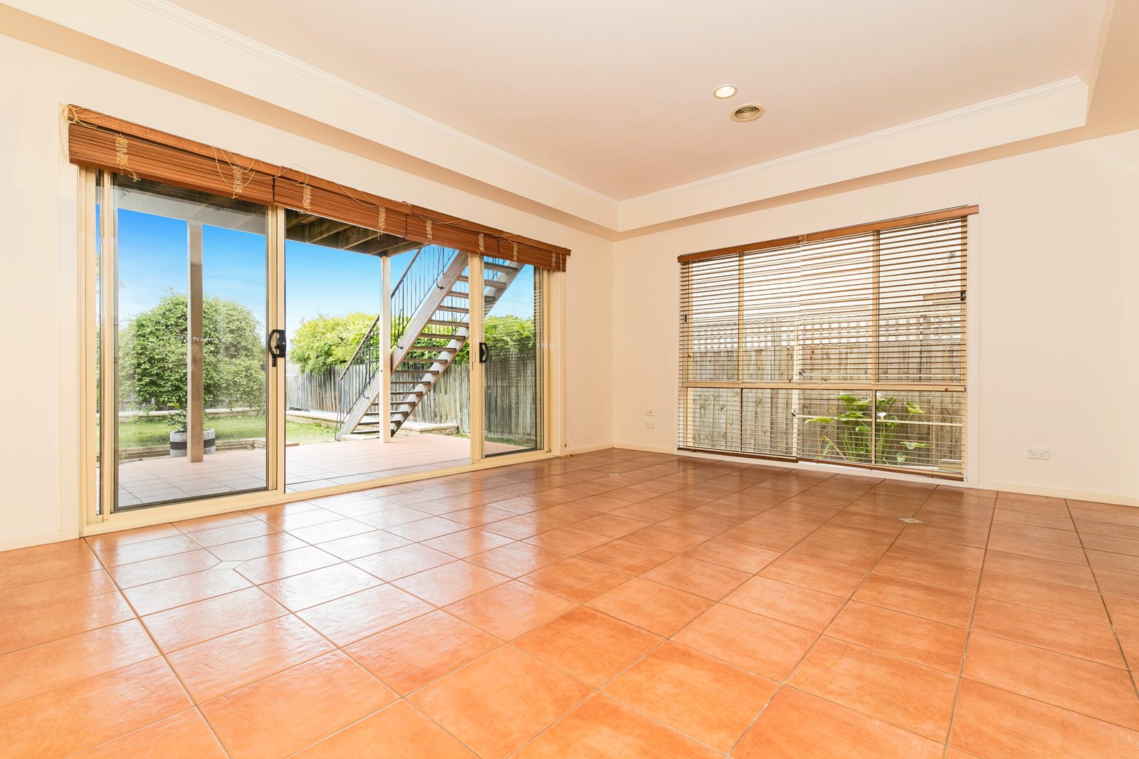 Gallery: 64A Mascot Avenue
