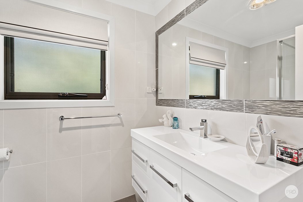 64a Wallawa Road CORLETTE 12