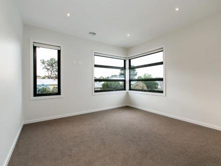 Gallery: 64B Rae Avenue