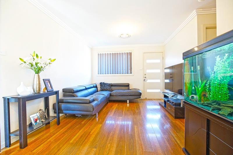 65 & 65A Russell Street EMU PLAINS 3