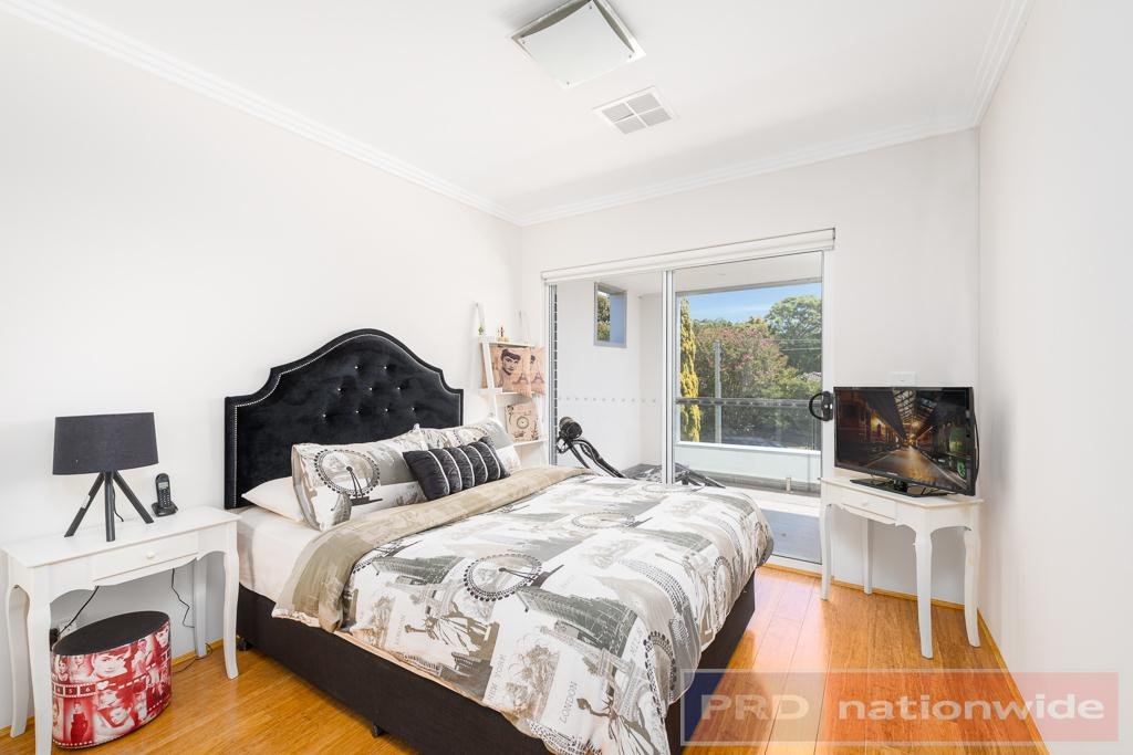 65 Apex Avenue PICNIC POINT 6