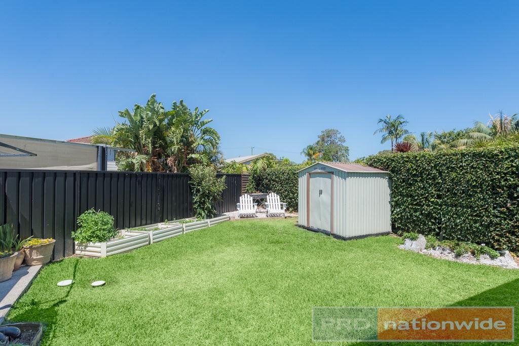 65 Apex Avenue PICNIC POINT 8