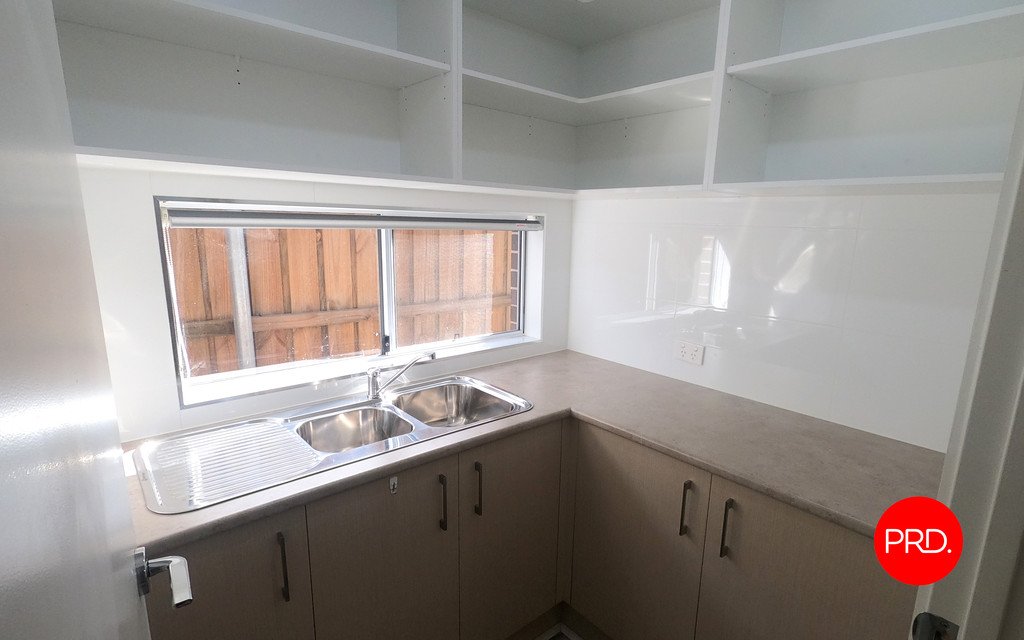 65 Arkley Avenue CLAYMORE 3