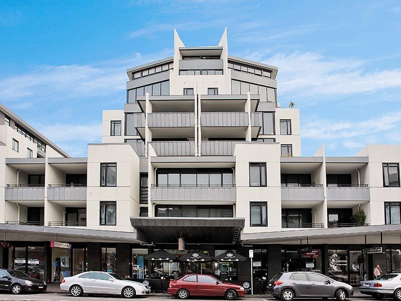 Gallery: 65 Bay Street