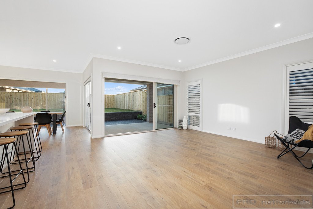 65 Billabong Parade CHISHOLM 8