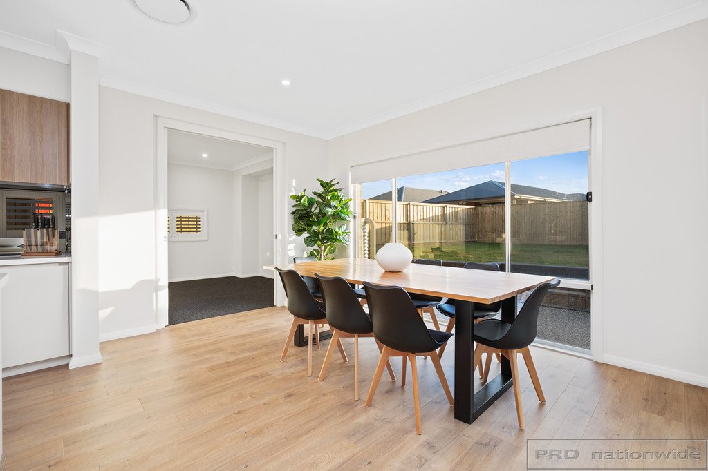 65 Billabong Parade CHISHOLM 9