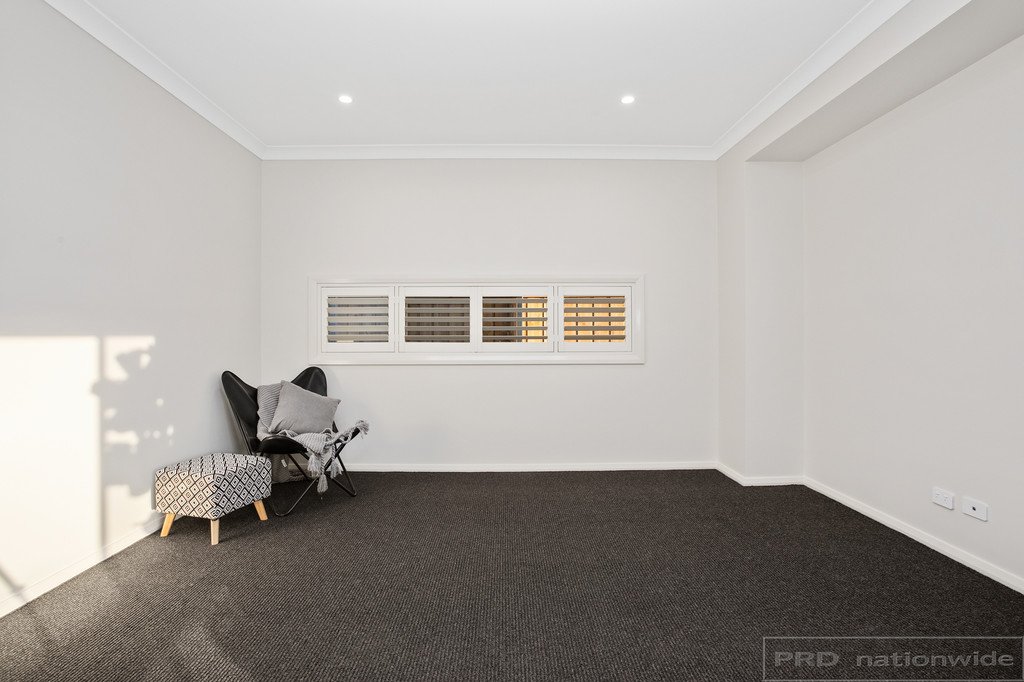 65 Billabong Parade CHISHOLM 10