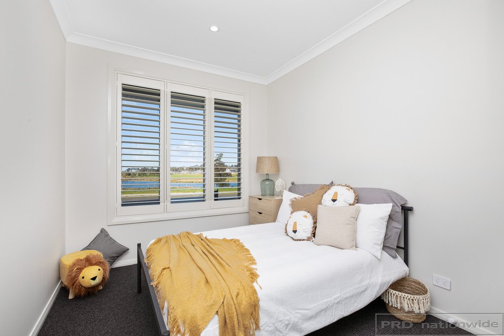 65 Billabong Parade CHISHOLM 15