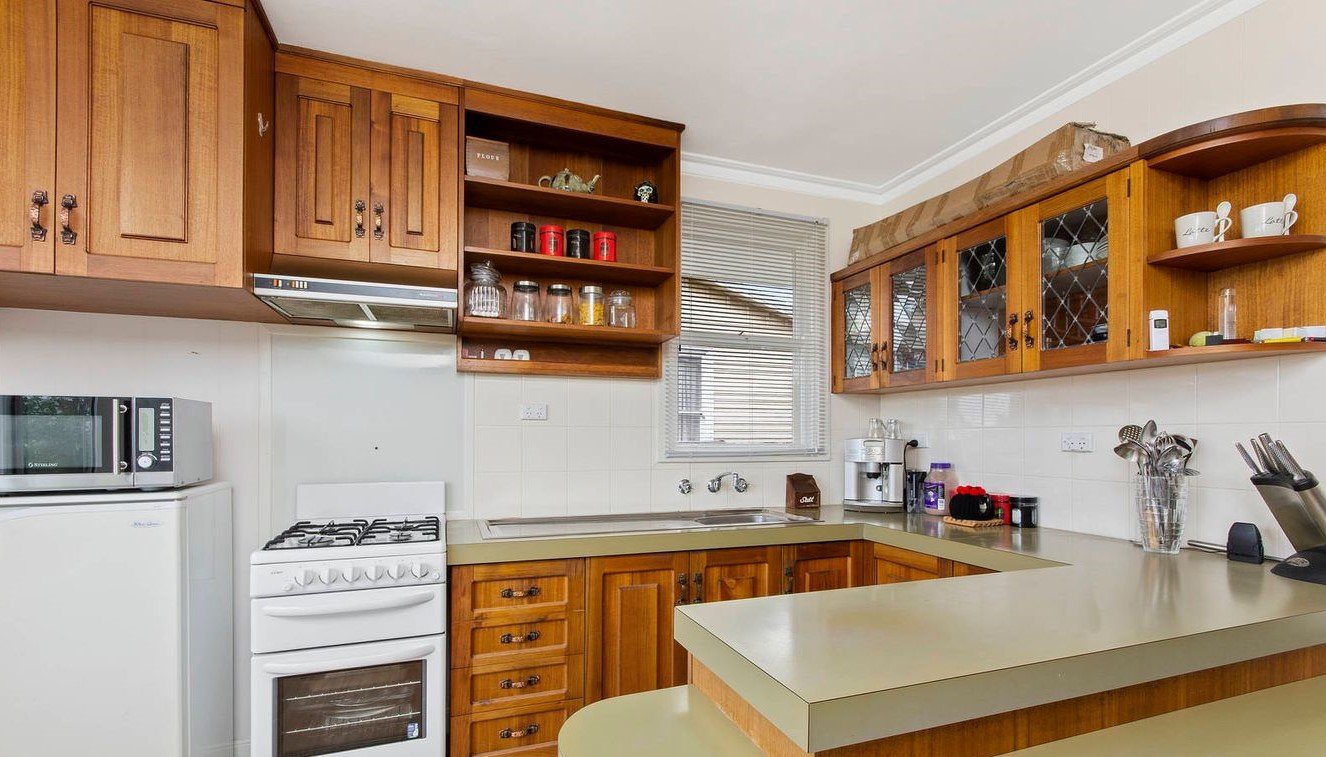Gallery: 65 Camellia Crescent