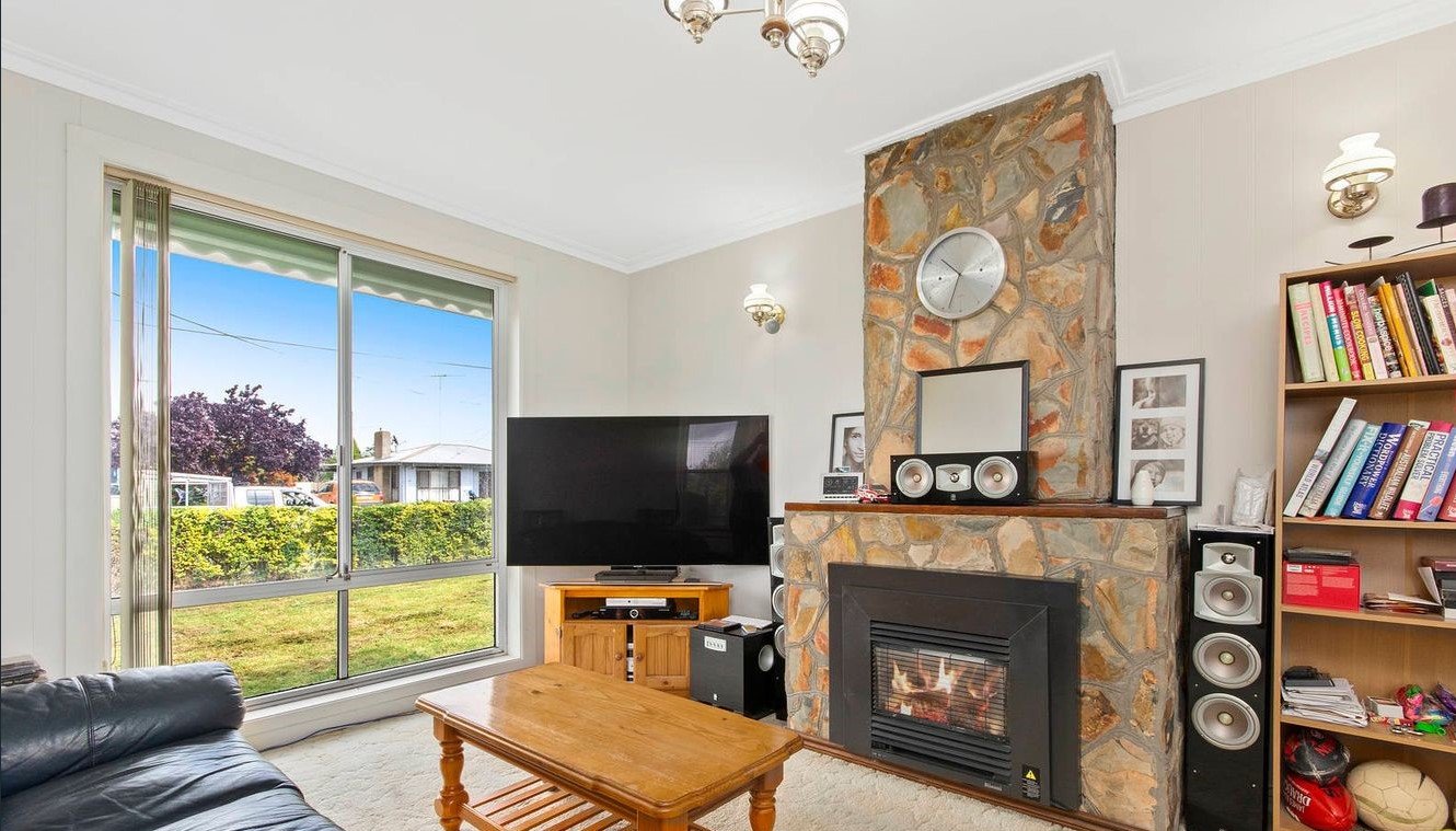 Gallery: 65 Camellia Crescent