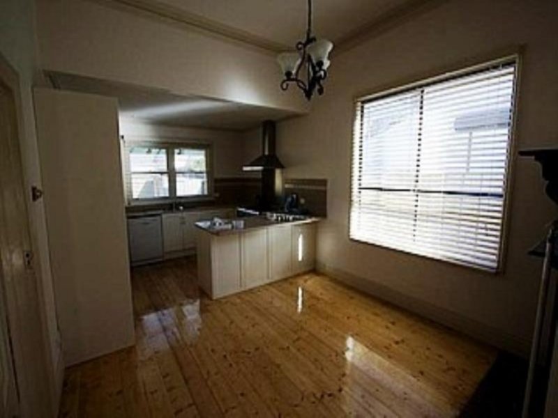 Gallery: 65 Castlemaine Street
