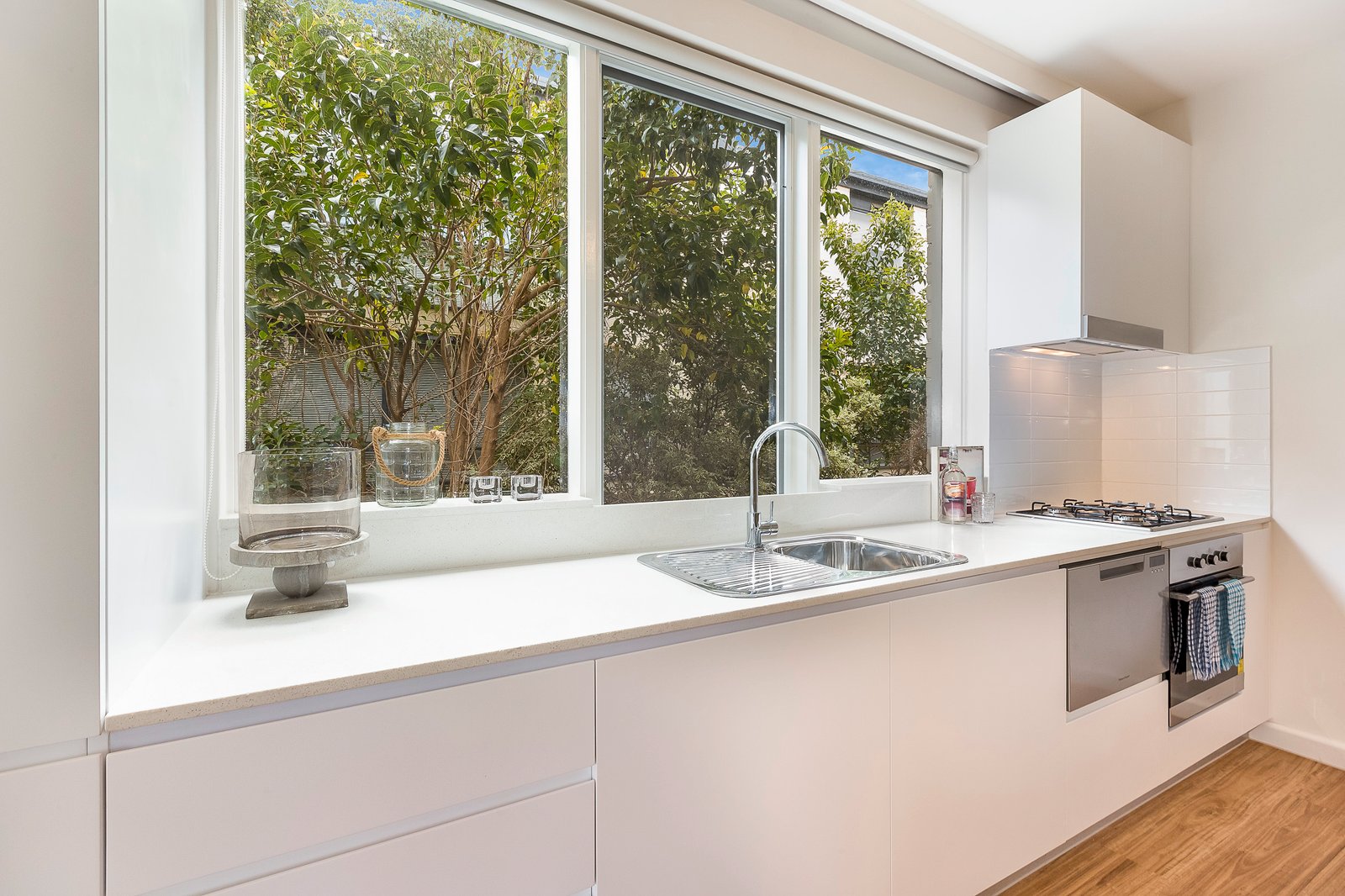 Gallery: 6/5 Celeste Court