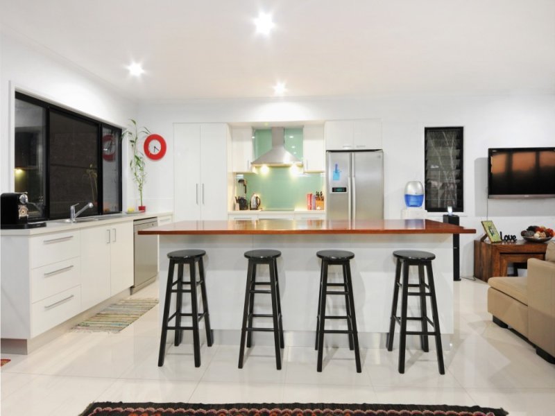 65 Country Rd  CANNONVALE 6