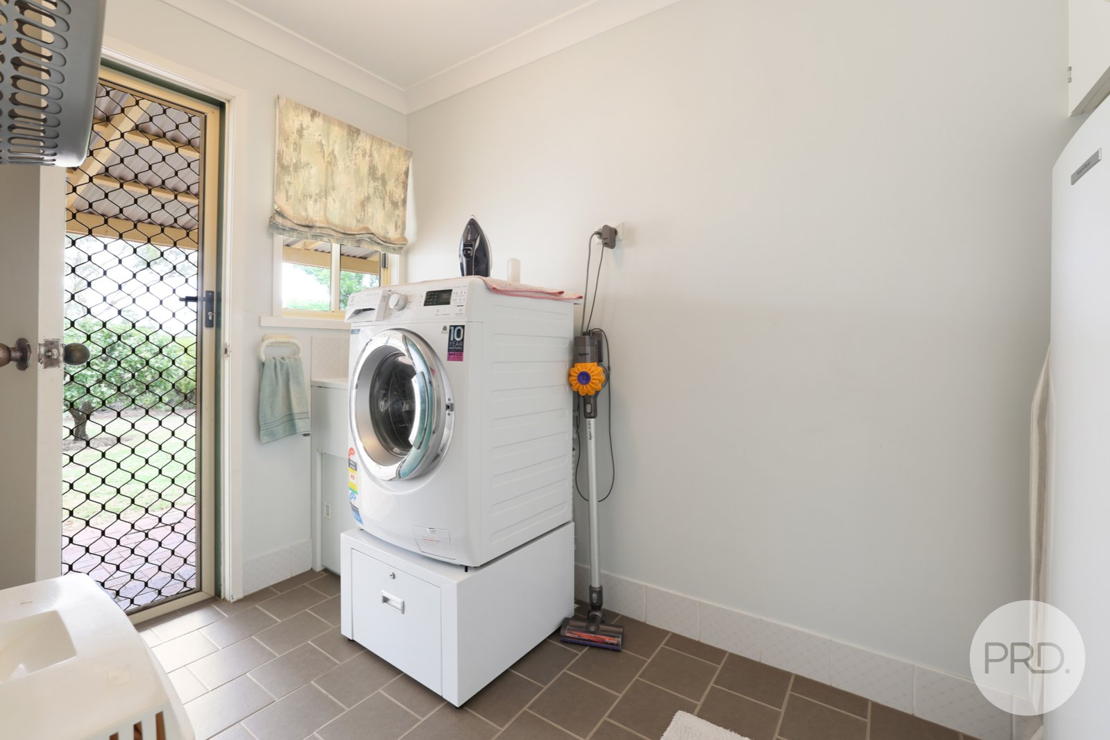 65 Deeks Road WERRIS CREEK 15