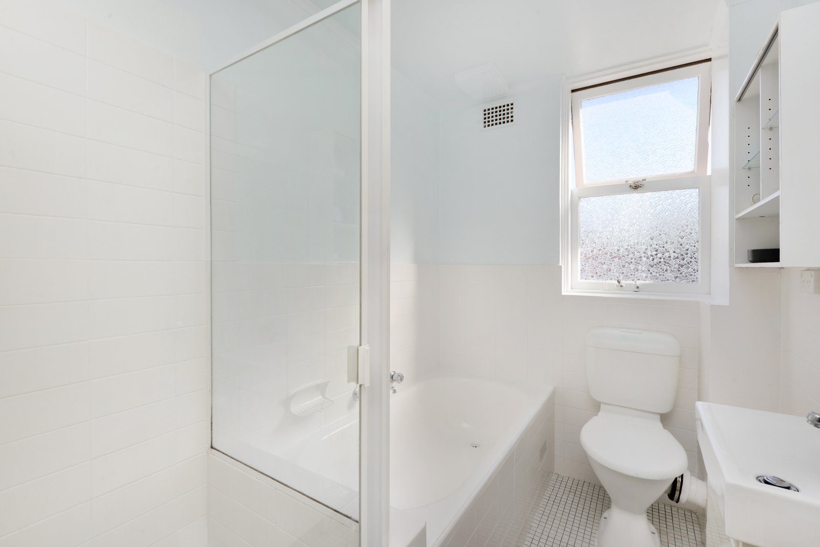6/5 Devitt Place HILLSDALE 9
