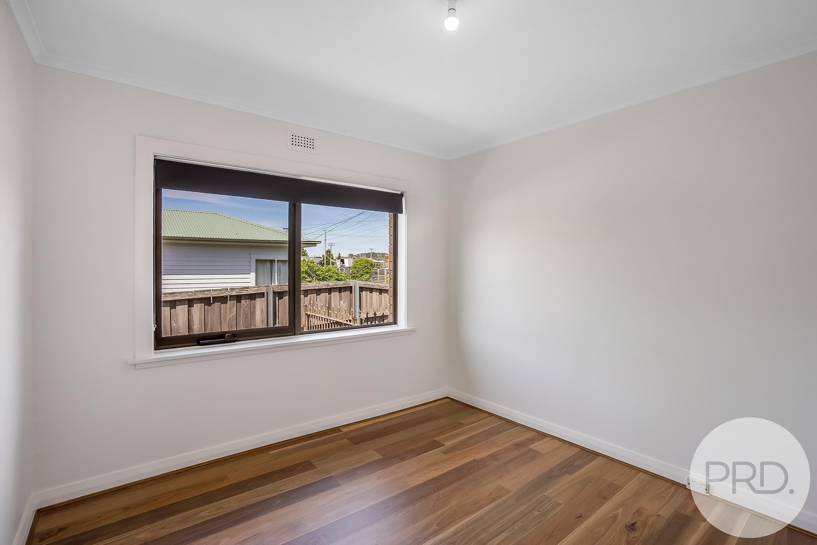 65 Edinburgh Crescent GOODWOOD 5