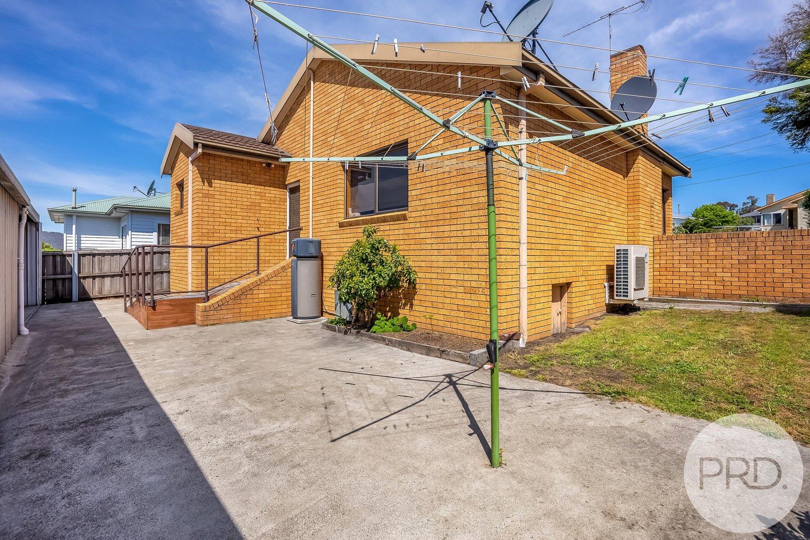 65 Edinburgh Crescent GOODWOOD 8