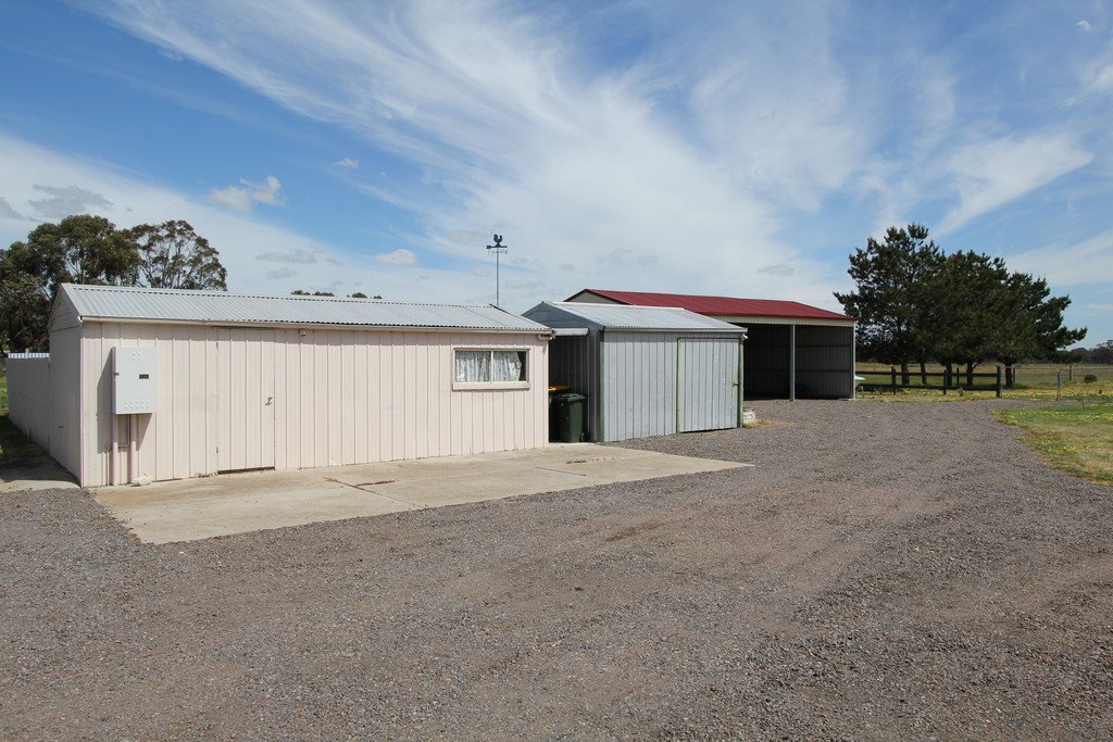 65 Fairview Drive CLUNES 4