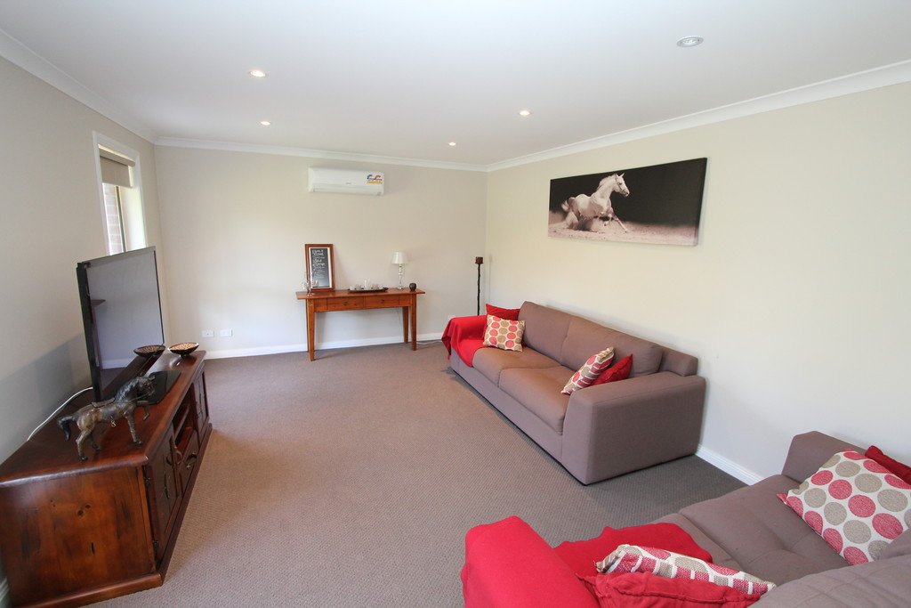 65 Fairview Drive CLUNES 9