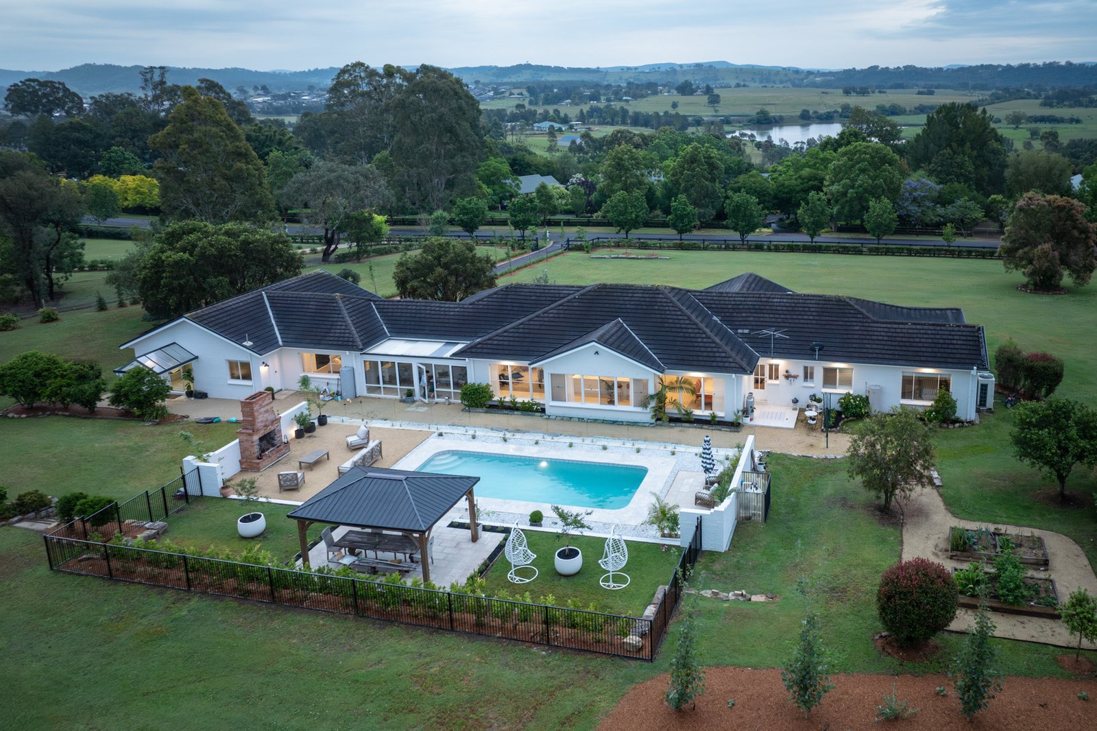 65 Forest Hill Drive OAKHAMPTON HEIGHTS 33